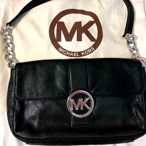 Michael Kors leather purse with dust bag